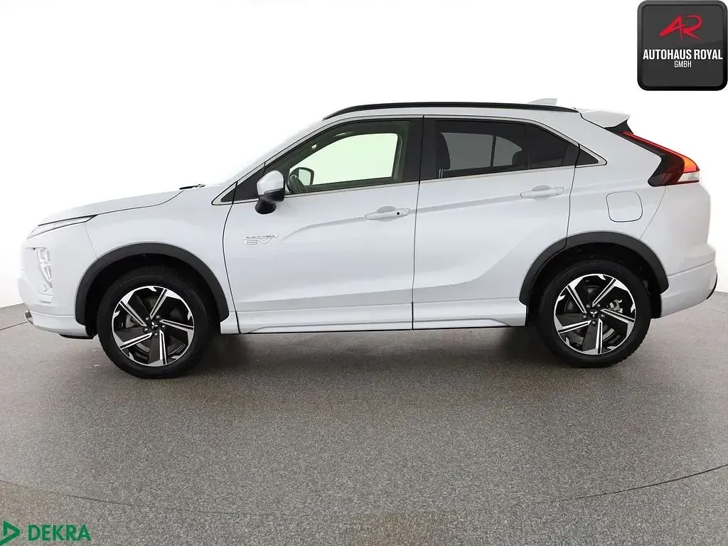 Gebraucht Mitsubishi Eclipse Cross Select 188 PS (138 kW) 2022 Titanweiss SUV
