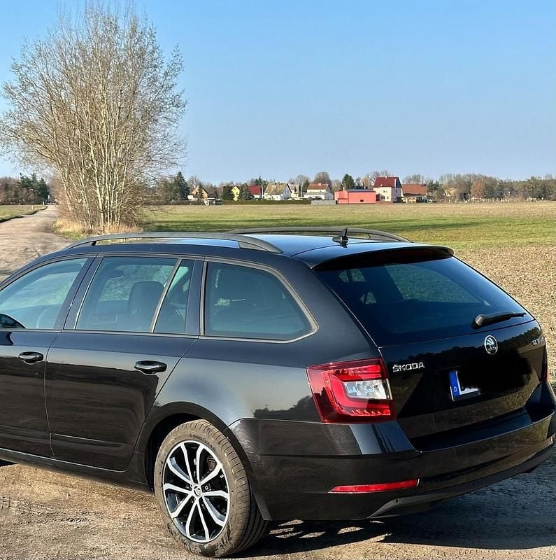 Gebraucht Skoda Octavia 150 PS (110 kW) 2020 Schwarz Kombi