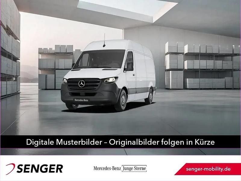 Używany Mercedes Sprinter 170 KM (125 kW) 2024 Van