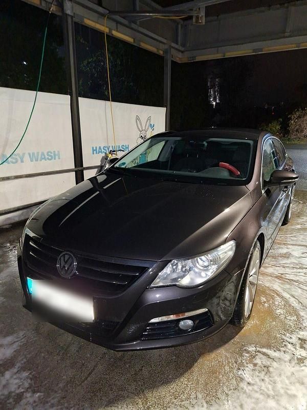 Braun Gebraucht 2009 VW Passat Coupé | 7.800 € (Fairer Preis) - Bild 1/4