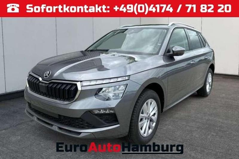 Graphitegrau metallic/grau Neu 2025 Skoda Kamiq Selection SUV | 28.580 € (Guter Preis) - Bild 1/4