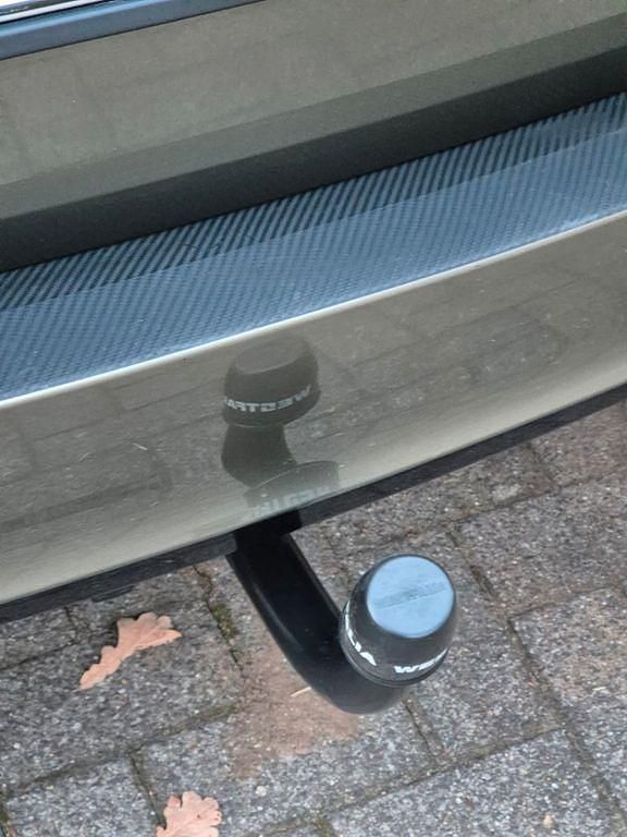 Gebraucht Skoda Superb Active 140 PS (102 kW) 2014 Kombi