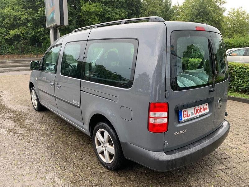 Gebraucht VW Caddy Maxi Trendline 105 PS (77 kW) 2013 Grau Van / Kleinbus