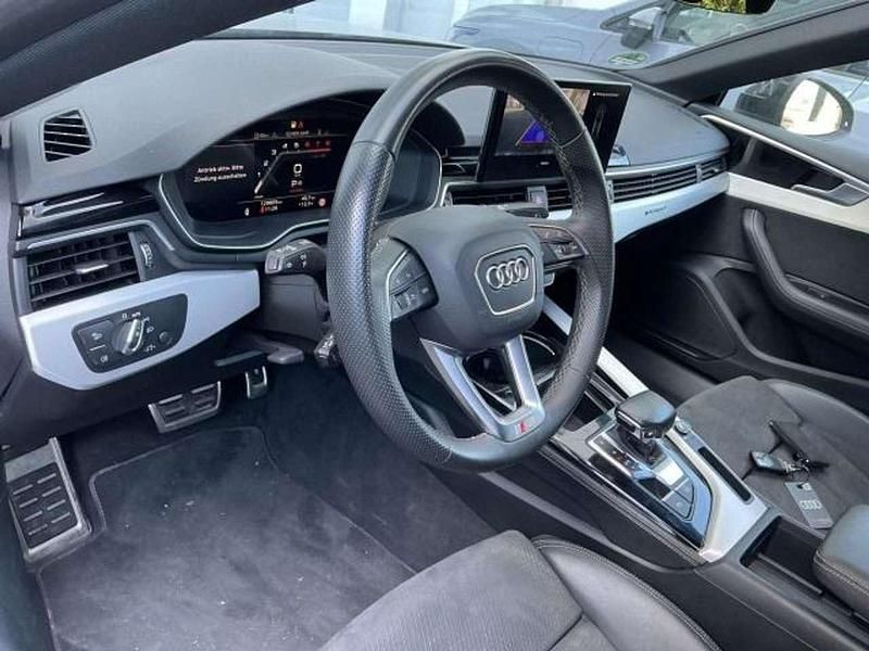 Second-hand Audi A5 Business 204 CP (150 kW) 2023 Gri Coupe
