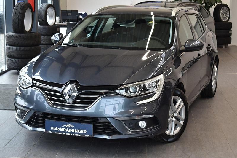 Grau Gebraucht 2020 Renault Mégane GrandTour Business Kombi | 13.950 € (Fairer Preis) - Bild 1/4
