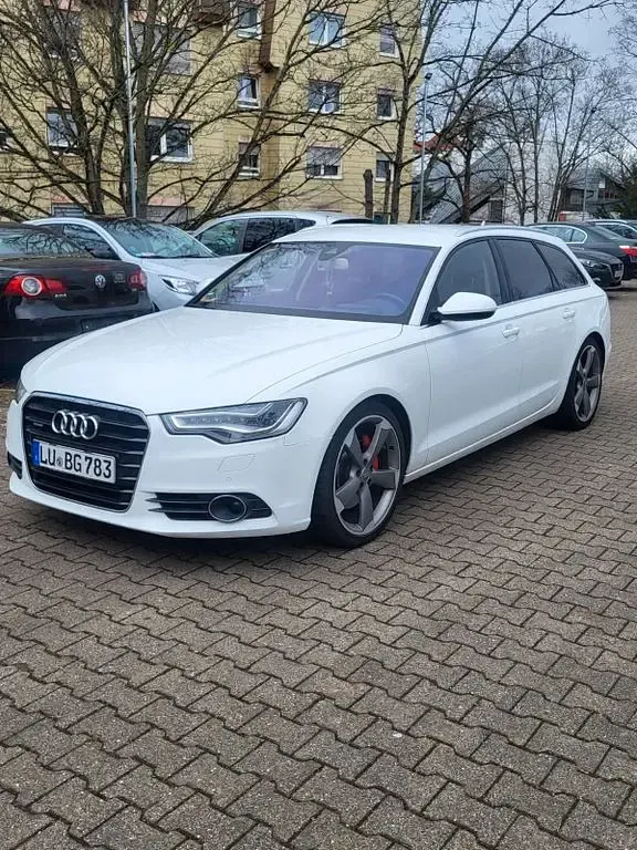 Gebraucht Audi A6 Sport 245 PS (180 kW) 2012 Weiß Kombi