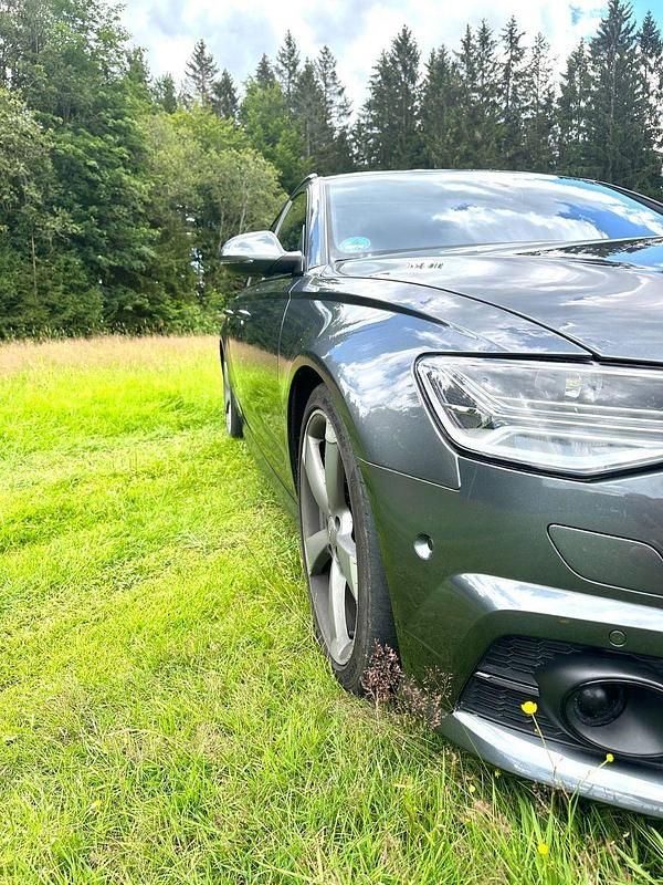 Gebraucht Audi S6 Ambiente 450 PS (330 kW) 2017 Grau Kombi