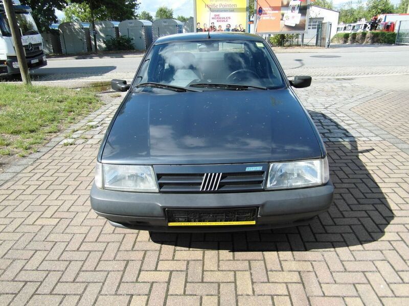 Silber Gebraucht 1992 Fiat Tempra Limousine | 2.000 € - Bild 1/4