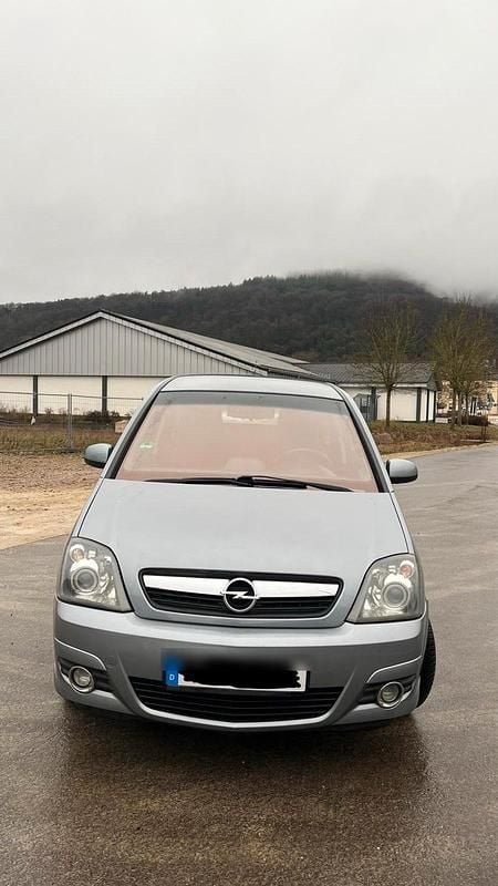 Silber Gebraucht 2006 Opel Meriva Van / Kleinbus | 1.750 € (Guter Preis) - Bild 1/4
