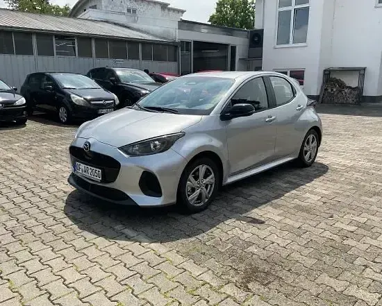 Gebraucht Mazda 2 Exclusive-Line 116 PS (85 kW) 2025 Silber Limousine