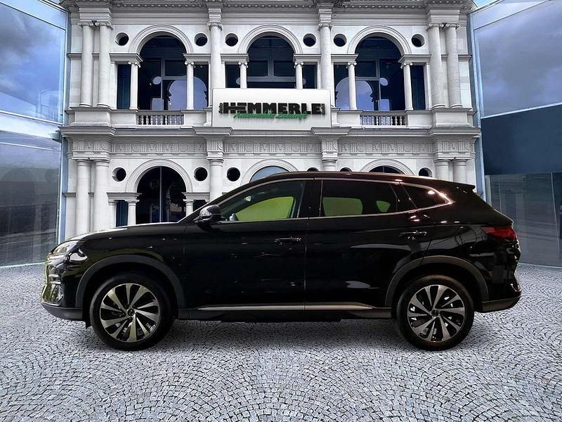 Neu BYD Seal U Boost 218 PS (160 kW) 2026 Schwarz SUV