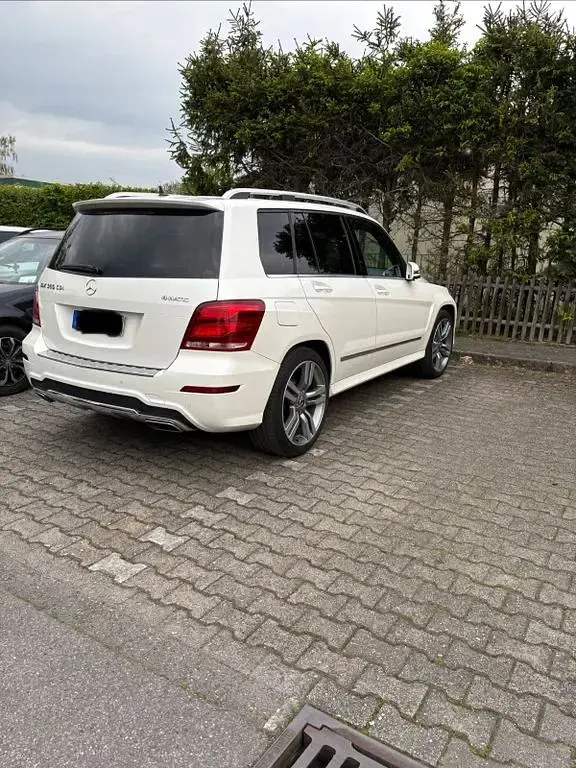 Gebraucht Mercedes GLK350 265 PS (194 kW) 2012 Weiß SUV