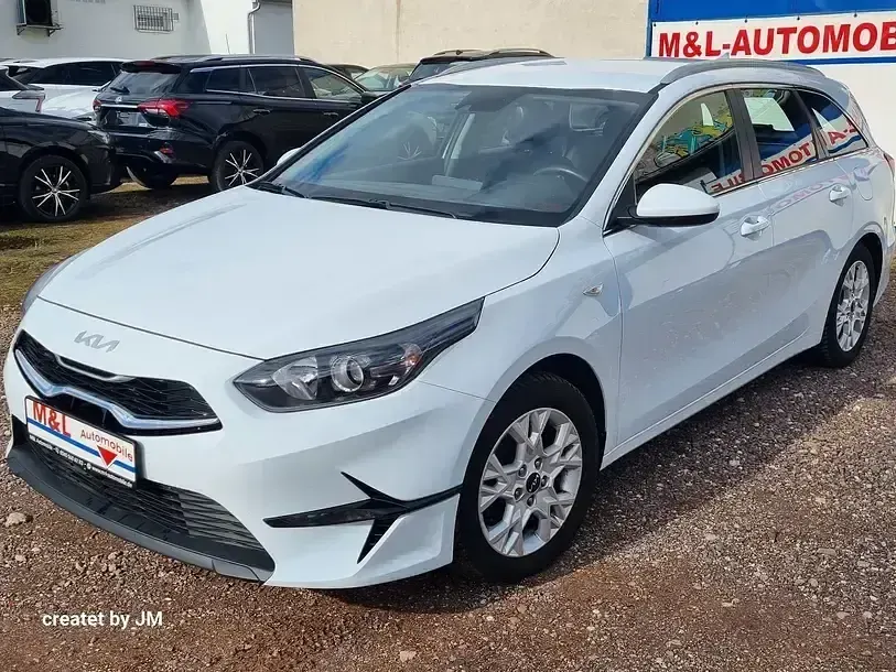 Gebraucht Kia Ceed 101 PS (74 kW) 2022 Weiß Kleinwagen