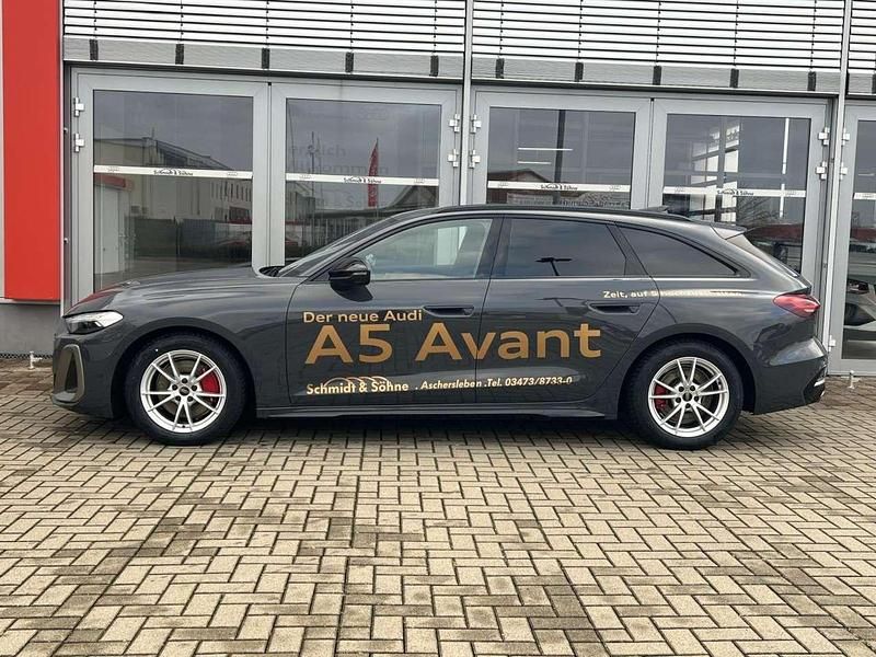 Gebraucht Audi A5 Ambiente 204 PS (150 kW) 2024 Magnetgrau Coupé