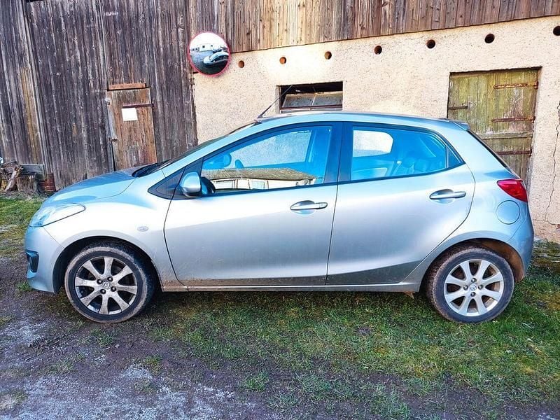 Gebraucht Mazda 2 95 PS (69 kW) 2010 Grau Kleinwagen