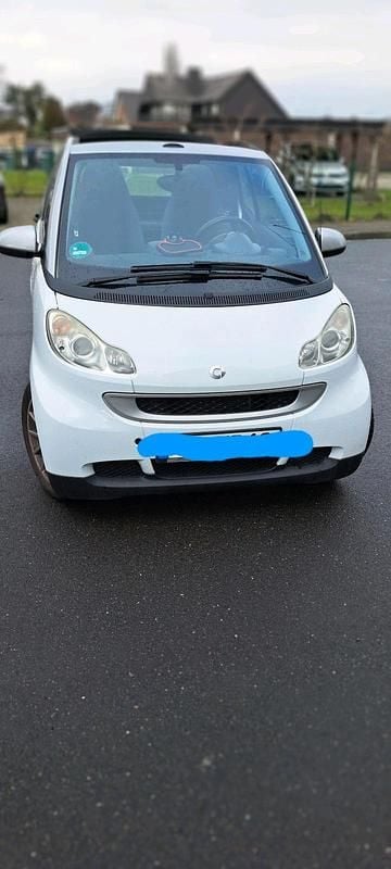 Weiß Gebraucht 2010 Smart ForTwo Cabrio Cabrio | 5.500 € (Fairer Preis) - Bild 1/4