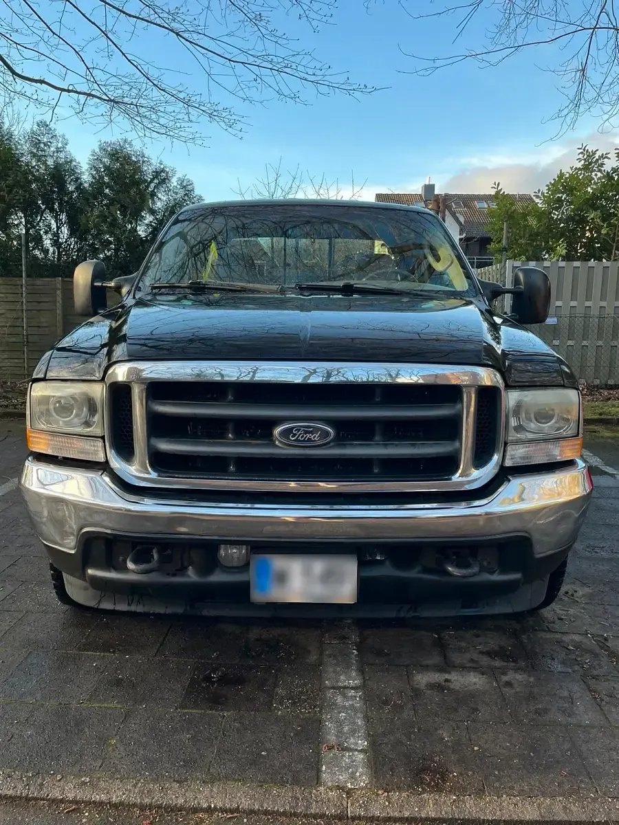Gebraucht Ford V8 300 PS (220 kW) 2003 Schwarz Limousine