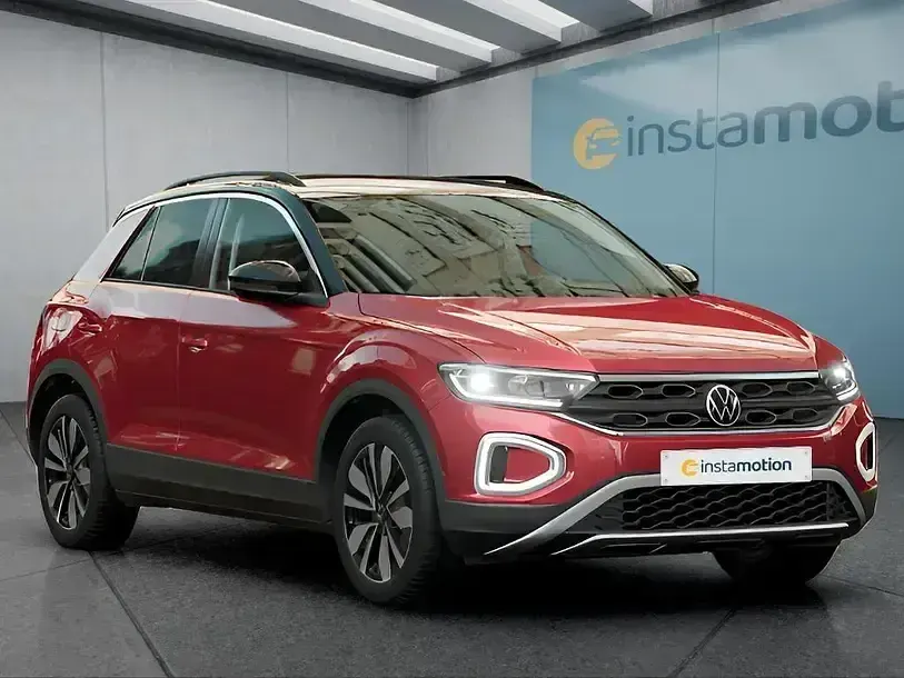 Usata VW T-Roc 150 CV (110 kW) 2025 Rosso SUV