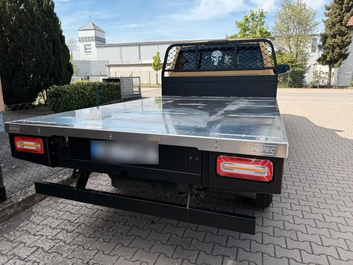 Gebraucht RAM 3500 410 PS (301 kW) 2025 Andere farben Pickup