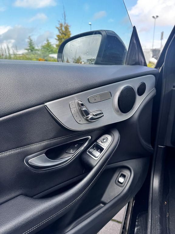 Gebraucht Mercedes C400 333 PS (244 kW) 2018 Schwarz Cabrio