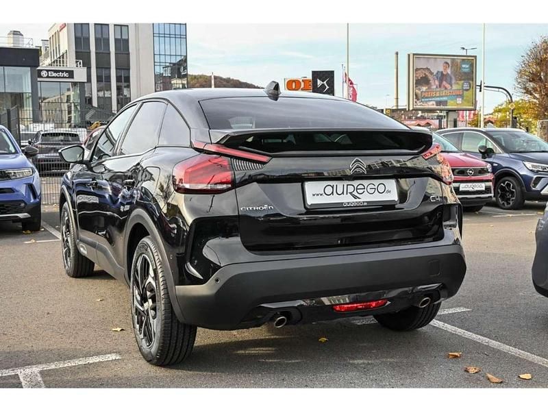 Gebraucht Citroën C4 Shine 131 PS (96 kW) 2023 Schwarz Limousine