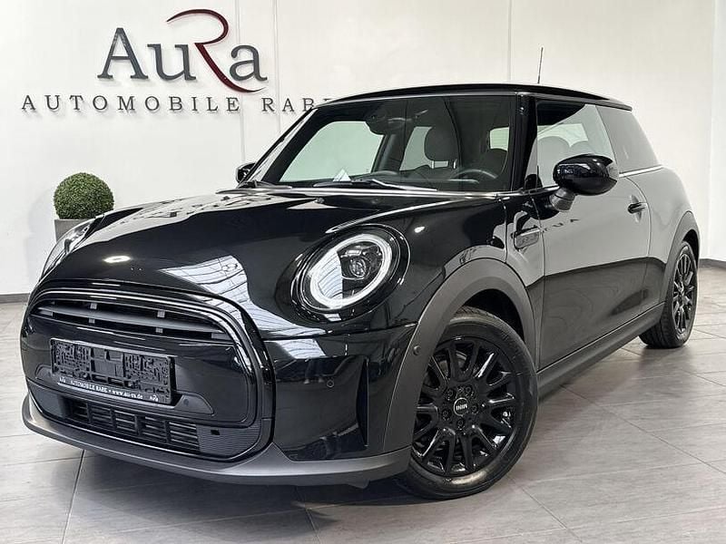 Gebraucht Mini Cooper Classic 136 PS (100 kW) 2022 Schwarz Kleinwagen