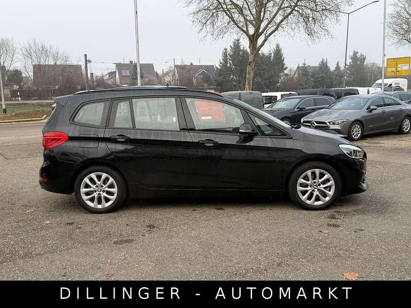 Gebraucht BMW 218 Sport Line 150 PS (110 kW) 2021 Black sapphire metallic 475 Van / Kleinbus