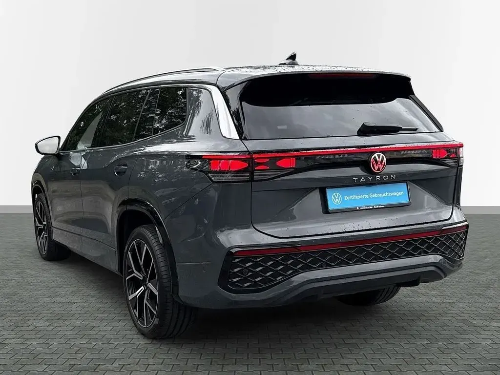 Gebraucht VW Tayron R-line 193 PS (141 kW) 2025 Grau SUV