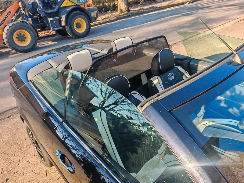 Gebraucht Opel Astra Cabriolet 105 PS (77 kW) 2006 Schwarz Cabrio