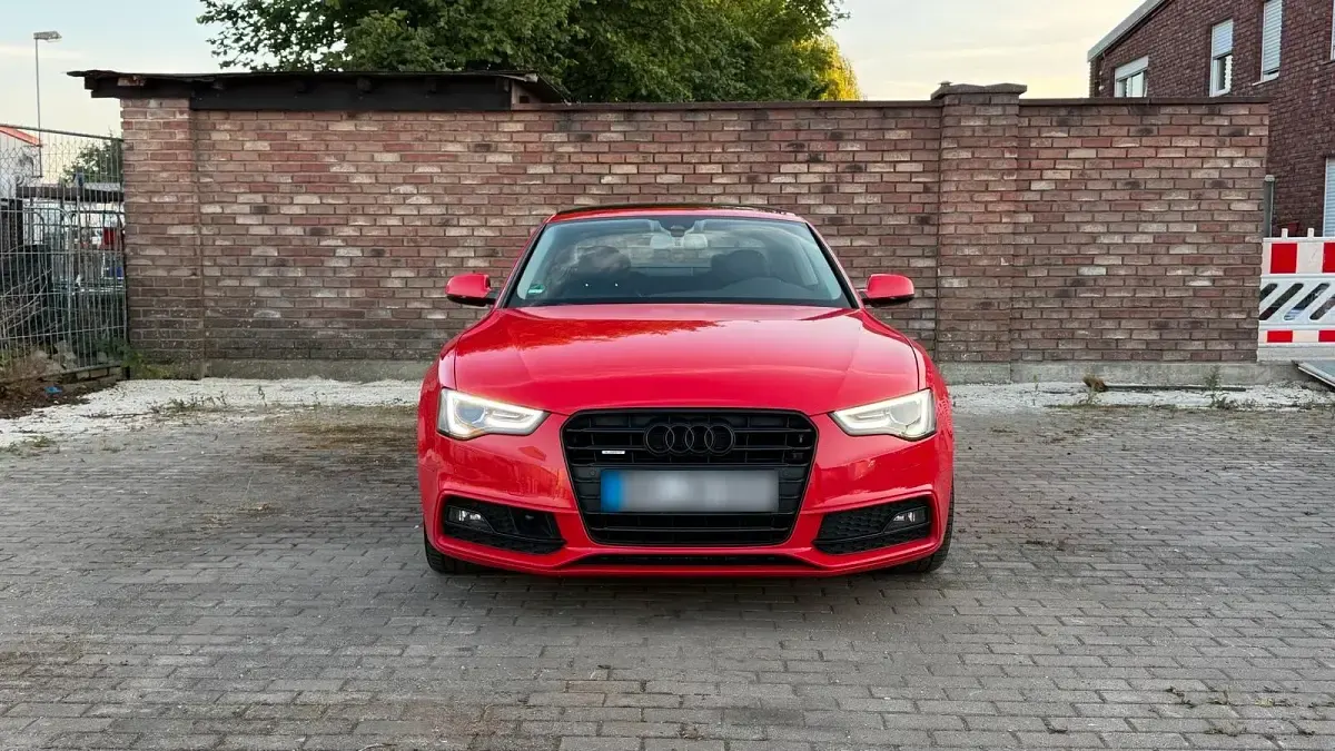 Gebraucht Audi A5 S-Line 190 PS (139 kW) 2015 Rot Coupé