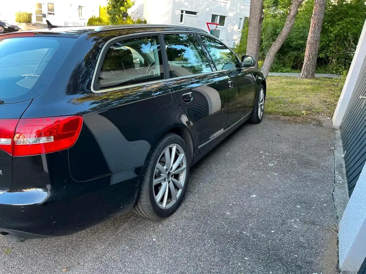 Gebraucht Audi A6 170 PS (125 kW) 2010 Schwarz Kombi