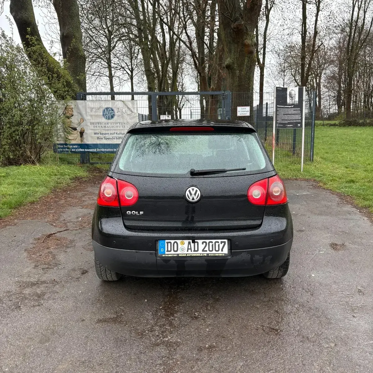 Gebraucht VW Golf V 105 PS (77 kW) 2004 Schwarz Kleinwagen