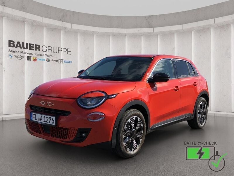 Gebraucht Fiat 600E La Prima 114 kW (156 PS) 2024 Orange SUV