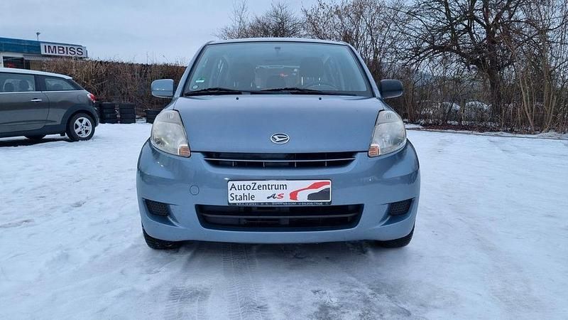 Gebraucht Daihatsu Sirion 91 PS (66 kW) 2008 Grau Kleinwagen
