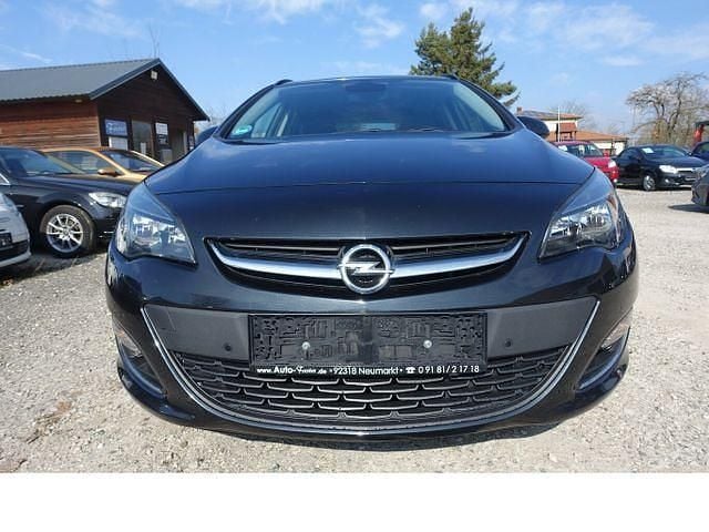 Gebraucht Opel Astra Active 140 PS (102 kW) 2013 Schwarz metallic Kombi