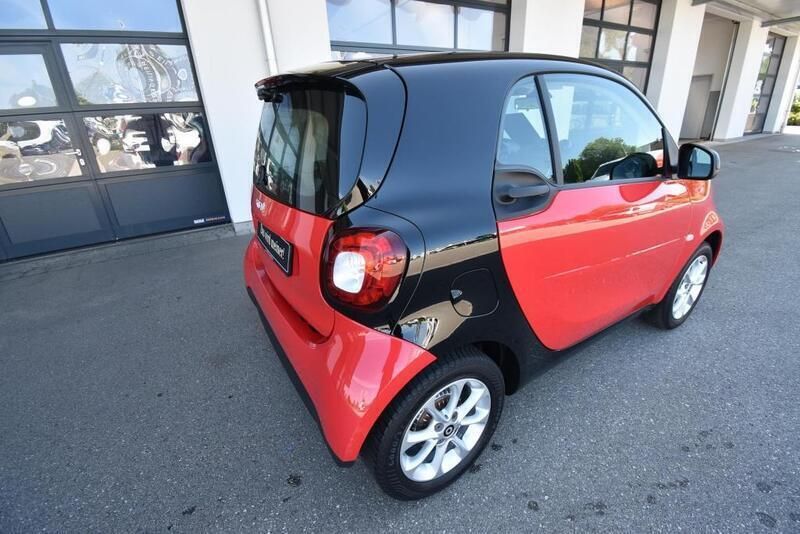Gebraucht Smart ForTwo Coupé 71 PS (52 kW) 2019 Rot Coupé