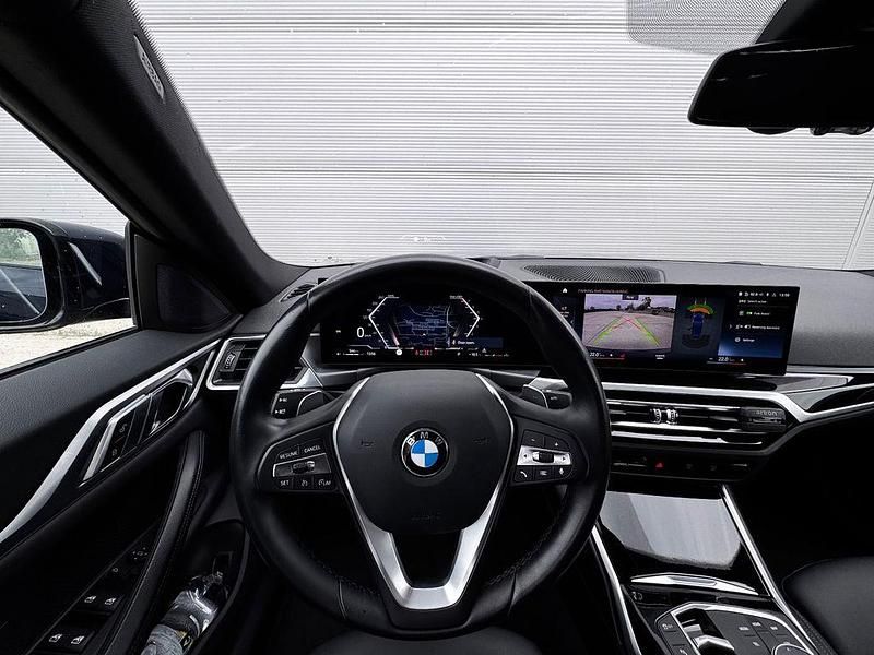 Blau Gebraucht 2023 BMW 420 Sport Line Coupé | 33.490 € (Etwas zu teuer) - Bild 1/4