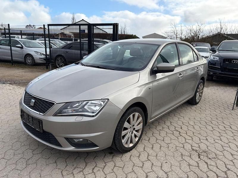 Gebraucht Seat Toledo 105 PS (77 kW) 2013 Beige Kleinwagen