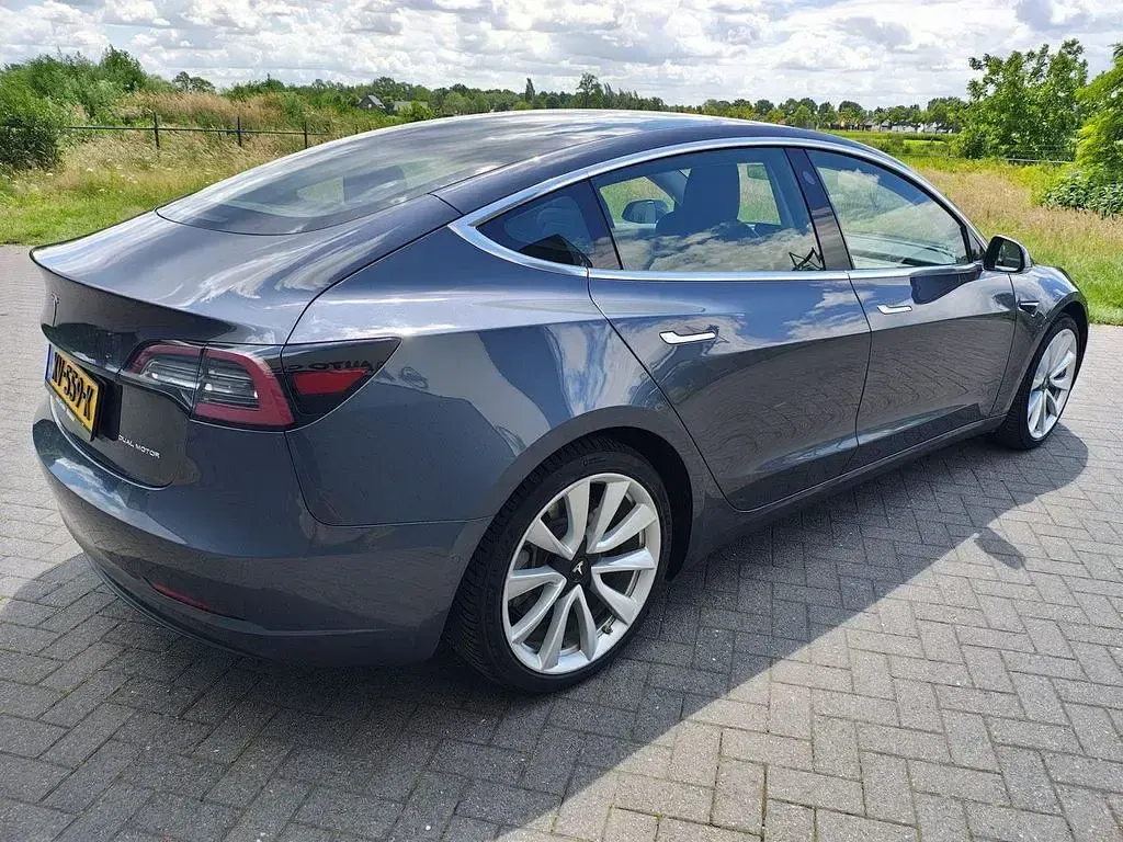 Gebraucht Tesla Model 3 Long Range AWD 339 kW (462 PS) 2019 Grau Limousine