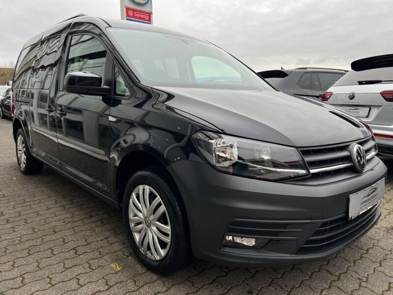 Schwarz Gebraucht 2017 VW Caddy Maxi Van / Kleinbus | 13.999 € (Superpreis) - Bild 1/4
