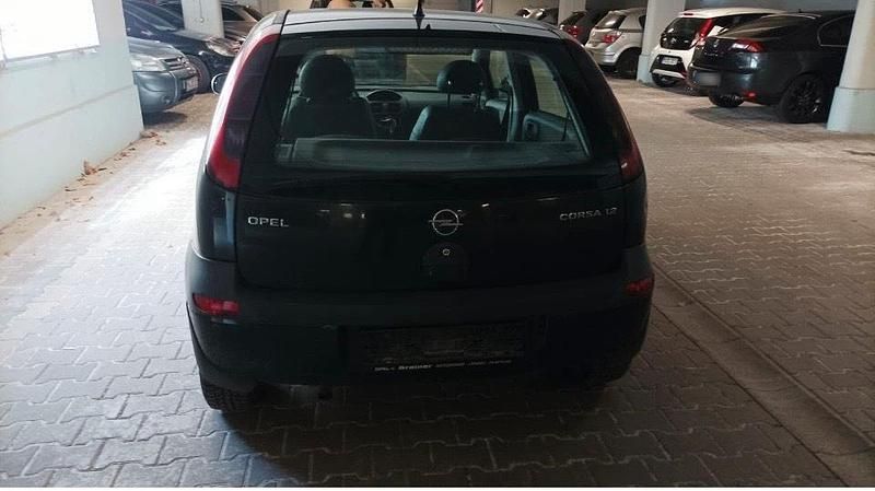 Gebraucht Opel Corsa 75 PS (55 kW) 2001 Kleinwagen