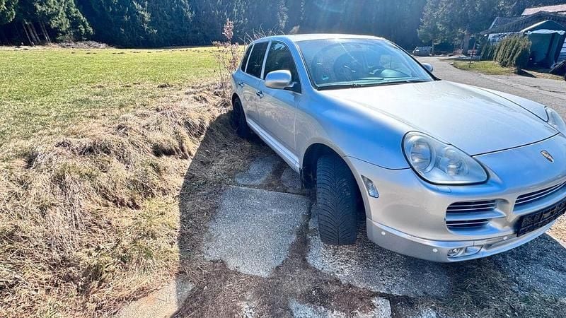 Gebraucht Porsche Cayenne 340 PS (250 kW) 2003 Grau SUV