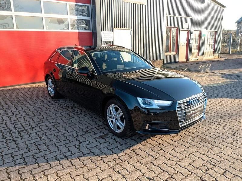 Schwarz Gebraucht 2017 Audi A4 Sport Kombi | 21.499 € (Fairer Preis) - Bild 1/4