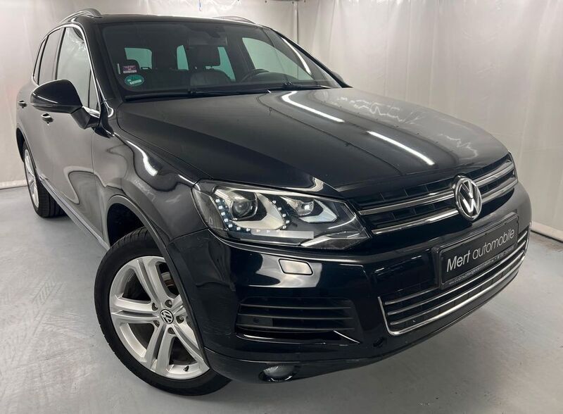 Schwarz Gebraucht 2014 VW Touareg SUV | 15.990 € (Fairer Preis) - Bild 1/4