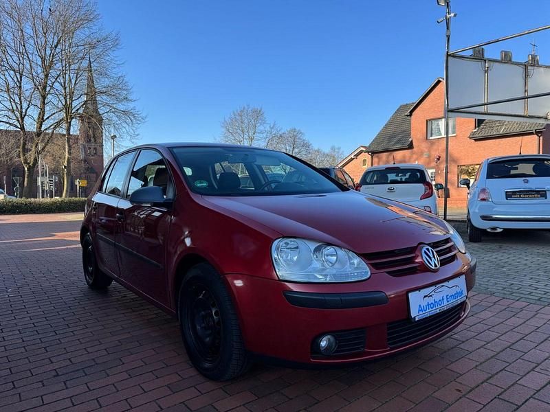 Gebraucht VW Golf V 102 PS (75 kW) 2007 Rot Kleinwagen