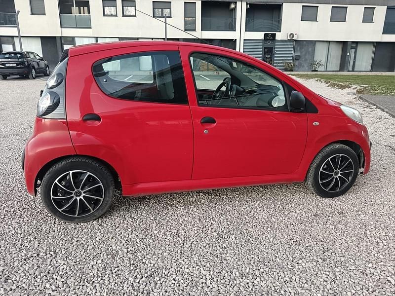 Gebraucht Citroën C1 68 PS (50 kW) 2008 Rot Kleinwagen