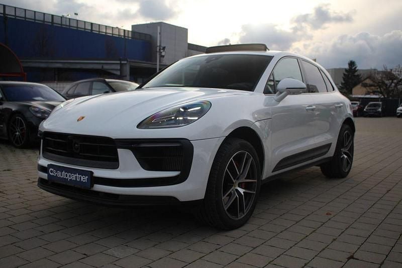 Weiß Gebraucht 2023 Porsche Macan S SUV | 68.900 € (Superpreis) - Bild 1/4