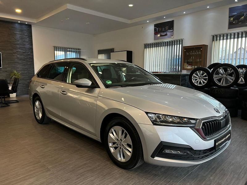 Gebraucht Skoda Octavia 150 PS (110 kW) 2021 Silber Kombi