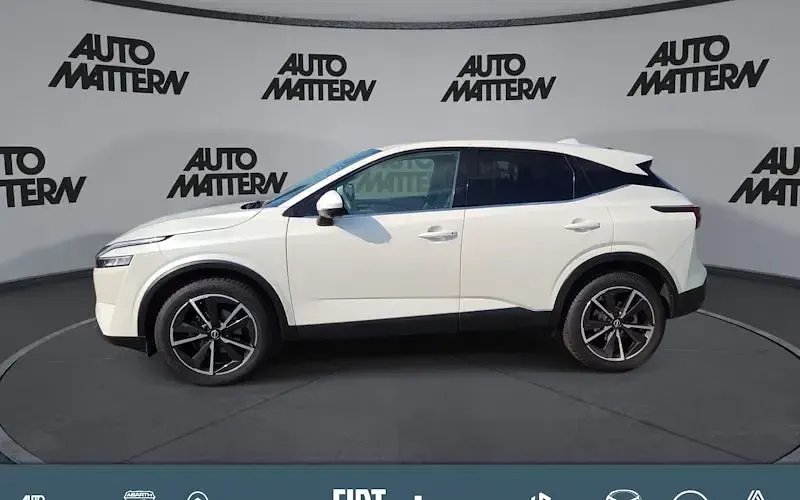 Gebraucht Nissan Qashqai Tekna 158 PS (116 kW) 2021 Weiß SUV