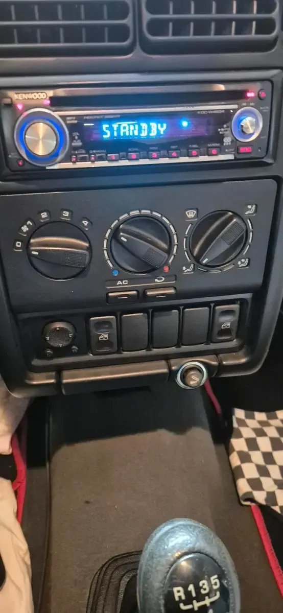 Usata VW Caddy 90 CV (66 kW) 2000 Monovolume